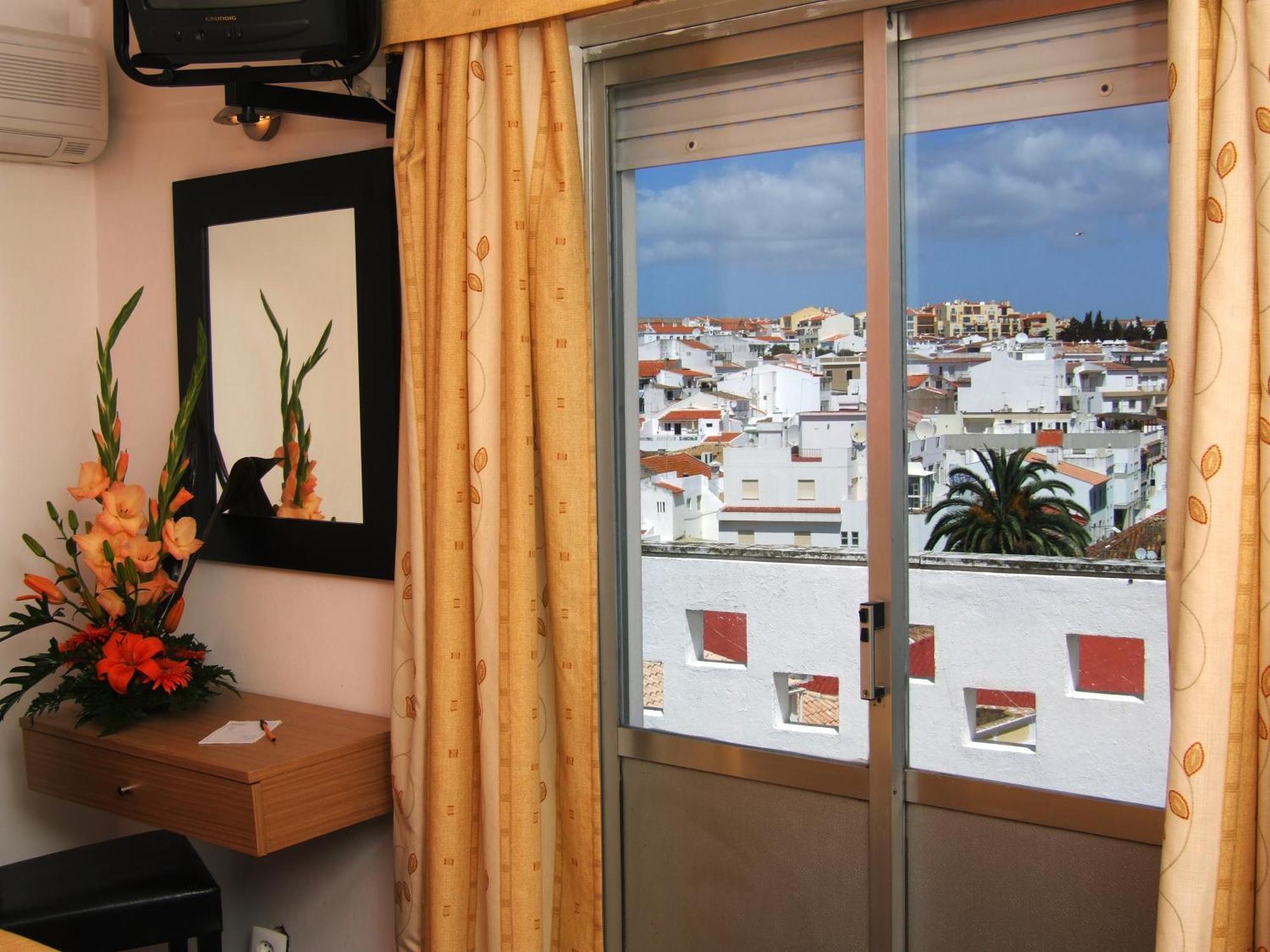 Hotel Riomar Lagos Luaran gambar